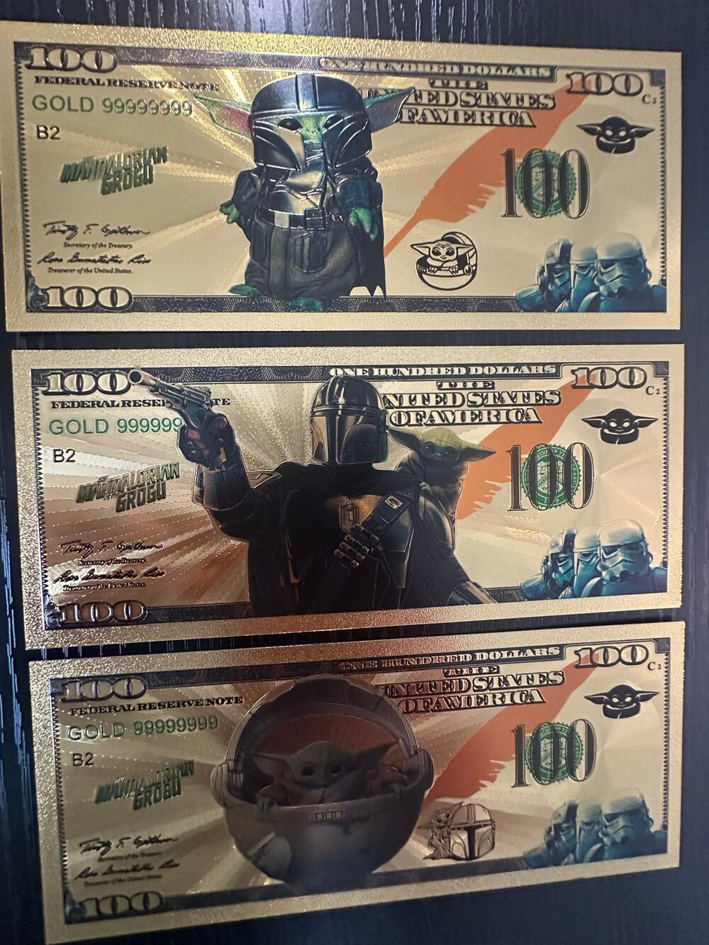 Star Wars Mandalorian Grogu 3 Piece Gold Foil Novelty Note Set